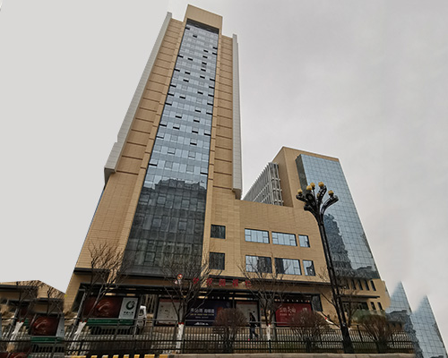 青海建設(shè)科技大廈三陽(yáng)大酒店(四星級(jí)，21000m2，海湖新區(qū)地標(biāo)建筑)
